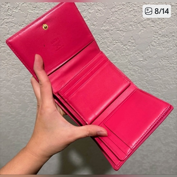 MCM Sweet Visetos Wallet - Picture 13 of 16